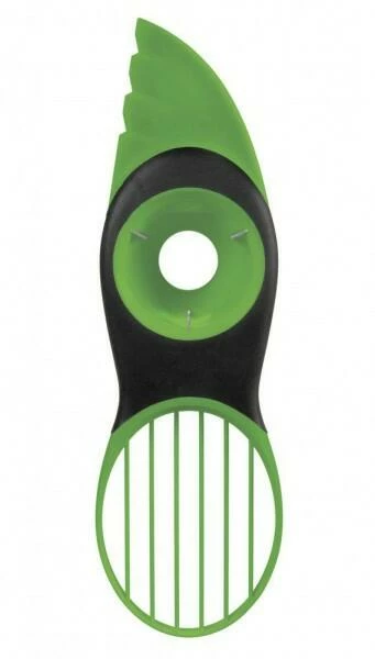 OXO Good Grips 3-in-1-Avocadoschneider In Grün
