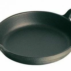 Staub Auflaufform Rund Aus Gusseisen In Schwarz 16 Cm / 3 Cm