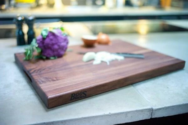 Boos Blocks Schneidebrett Gourmet Aus Walnuss, 4 Cm 61 X 46 X 4 Cm/ 7,7 Kg – Bild 3