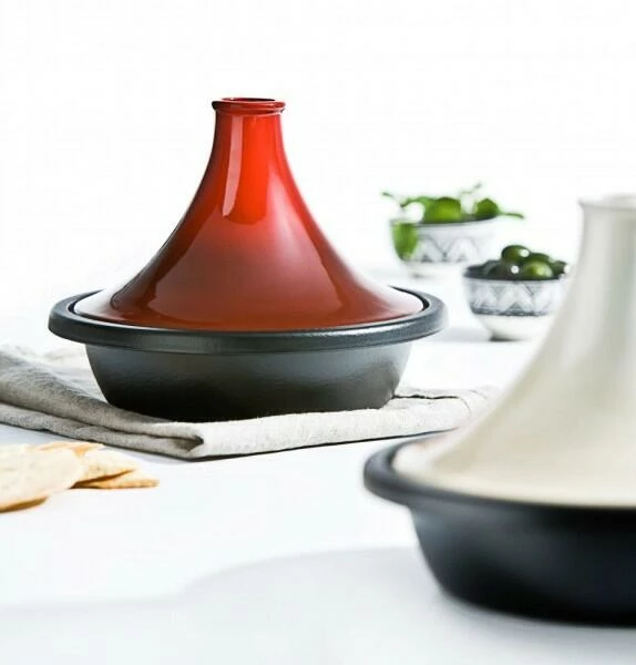 Le Creuset Tagine In Kirschrot 31 Cm / Ca. 26 Cm / 3,7 Liter – Bild 3