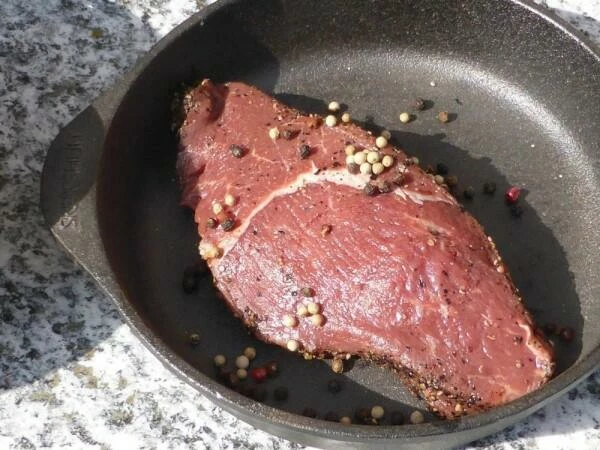 Skeppshult Servierpfanne Mit Holzgriff, Klein – Bild 3