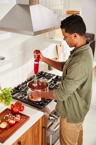 KitchenAid Kabelloser Stabmixer In Empire Rot – Bild 5