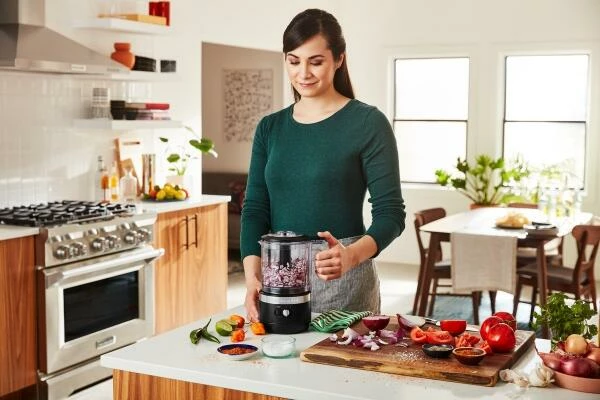 KitchenAid Kabelloser Zerkleinerer In Matt Schwarz – Bild 5