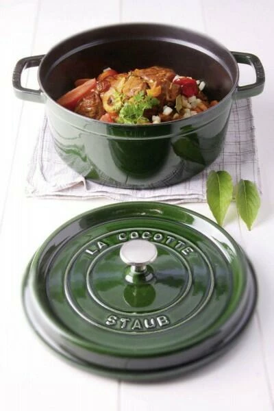 Staub Cocotte Rund Aus Gusseisen In Basilikumgrün 10 Cm / 8 Cm/ 5 Cm/ 0,25 Liter – Bild 4