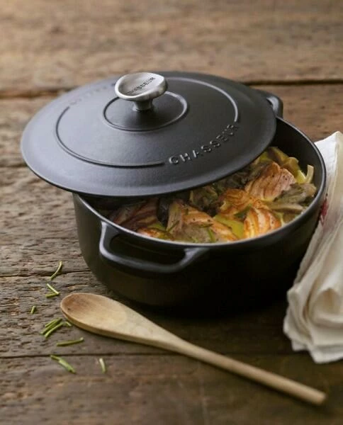 Chasseur Bräter Rund In Schwarz 32 Cm / 8,8 L (10 Pers.) – Bild 2