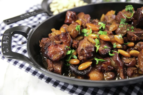 Staub Auflaufform Oval Aus Gusseisen In Schwarz 32 X 23 Cm – Bild 4